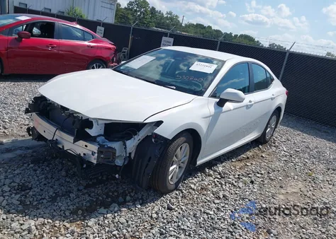 2025 Toyota Camry Le from USA, damaged, VIN 4T1DAACK1SU530860